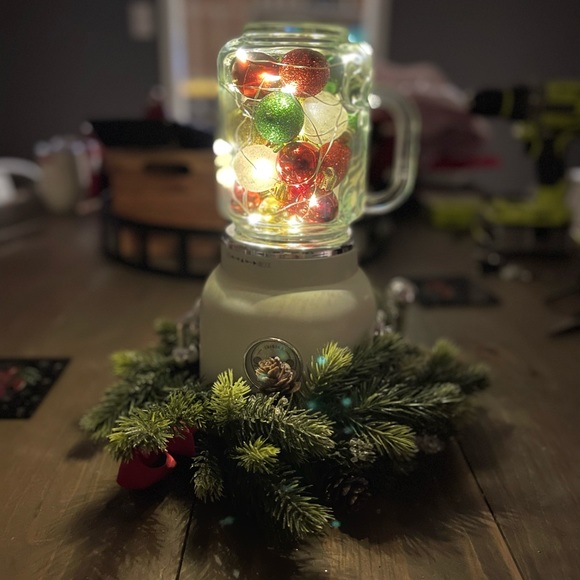 Meet your Posher, Brittney - Picture 2 of 3